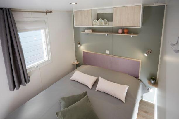 Camping La Simioune En Provence 博莱讷 外观 照片