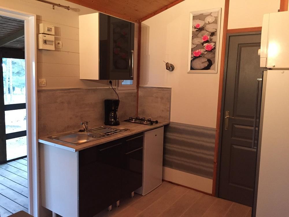 Camping La Simioune En Provence 博莱讷 外观 照片