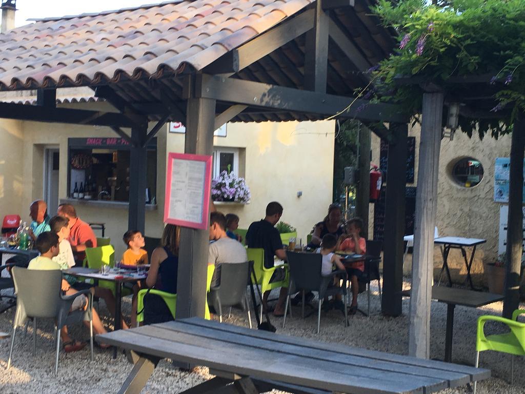 Camping La Simioune En Provence 博莱讷 外观 照片