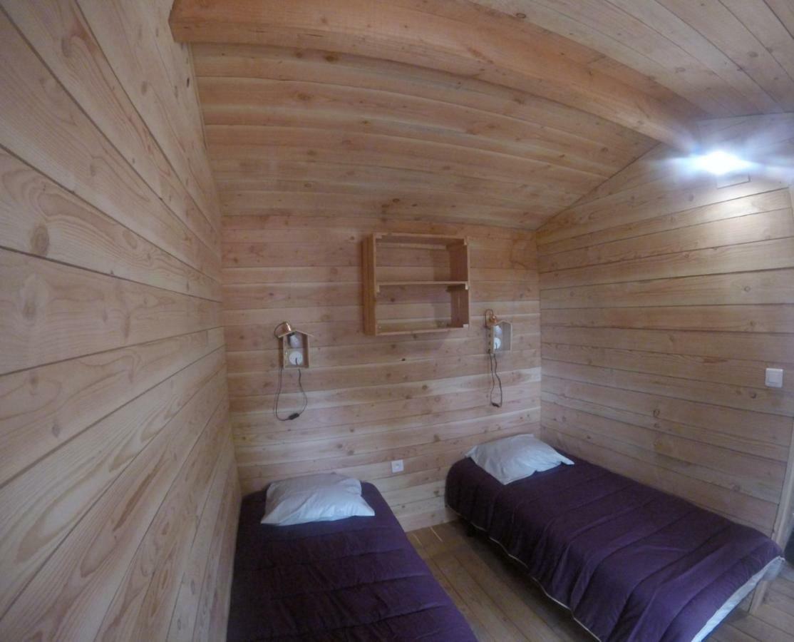 Camping La Simioune En Provence 博莱讷 外观 照片